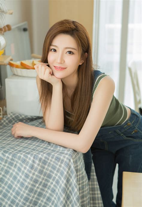 สมัคร โร ม่า ใหม่-ฮ่าๆ! เฮ้ย! วันนี้รีวิวเกม 'สมัคร โร ม่า ใหม่' ให้ฟังหน่อย!